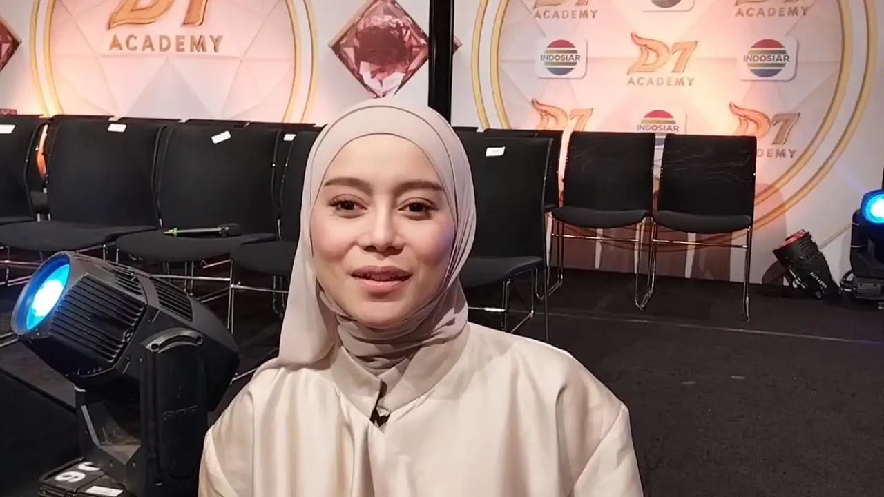 Lesti Kejora di SCTV Tower, Jakarta Pusat, Jumat (13/6/2025).