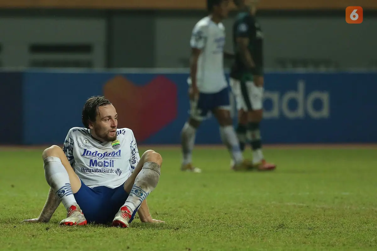 BRI Liga 1 2021: Persikabo 1973 vs Persib Bandung