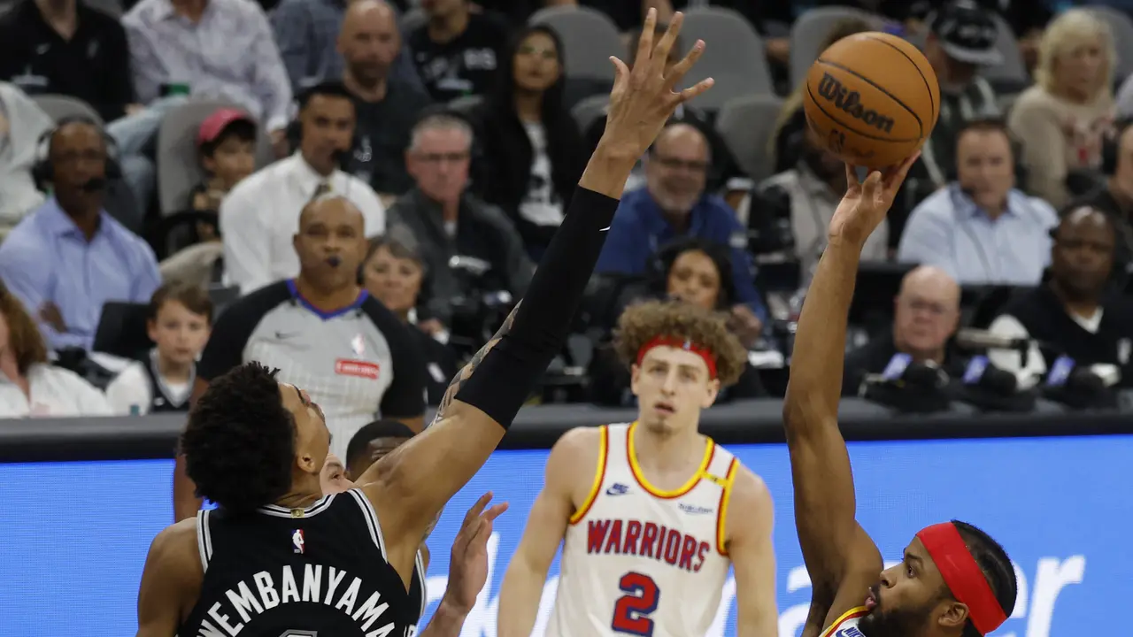 Victor Wembanyama membuat Warriors mati kutu pada lanjutan NBA 2024/2025