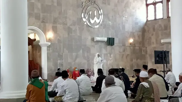 Geliat Wisata Religi di Purwakarta