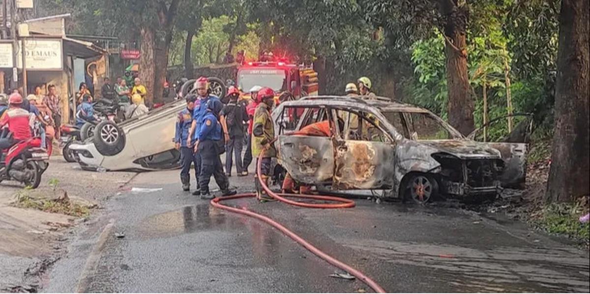 Pembakaran Mobil Polisi