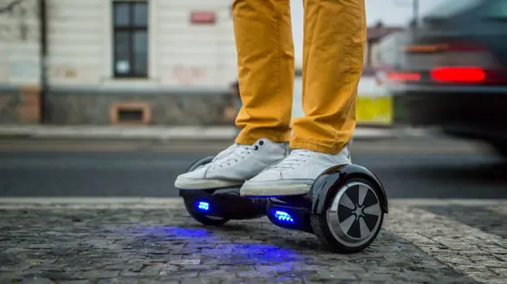 Rekomendasi Hoverboard Terbaik dengan Harga Terjangkau, Seru Tanpa Bikin Kantong Jebol!