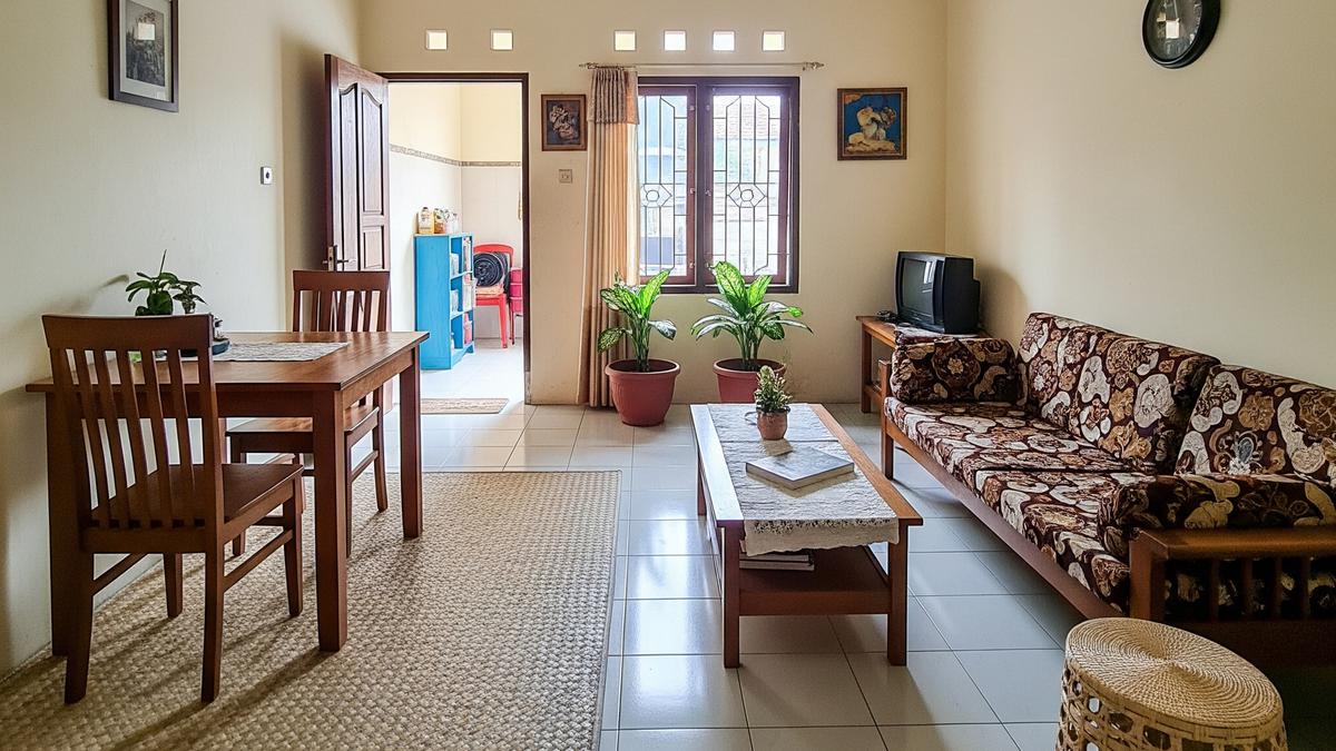 9 Desain Ceiling Rumah Kecil Anti Pengap dan Sempit, Rahasia Hunian Lapang