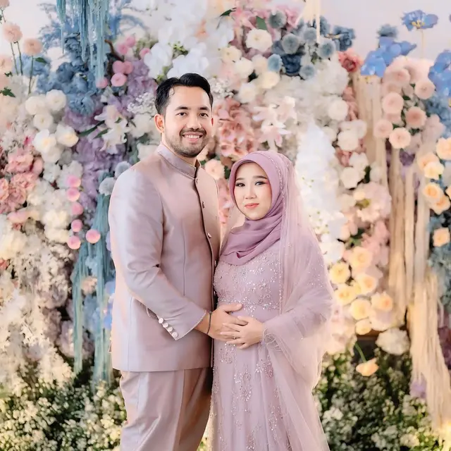 6 Potret Tasyakuran Kehamilan Artis di 2024, Lesti Kejora Sekaligus Gender Reveal