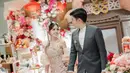 Keduanya menggelar sangjit, acara lamaran dalam budaya Tionghoa secara mewah. [@cindyyuvia].