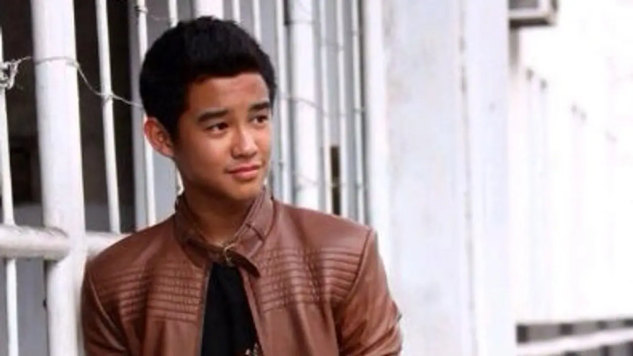 Lepas Dari Super7, Karel Bentuk Imej Dewasa