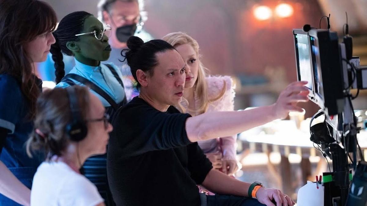 Universal Pictures Ubah Judul Film Sekuel 'WICKED' Menjadi 'WICKED: FOR GOOD'