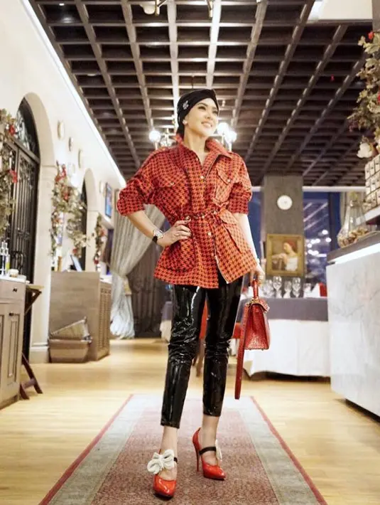 (Instagram/princessyahrini)