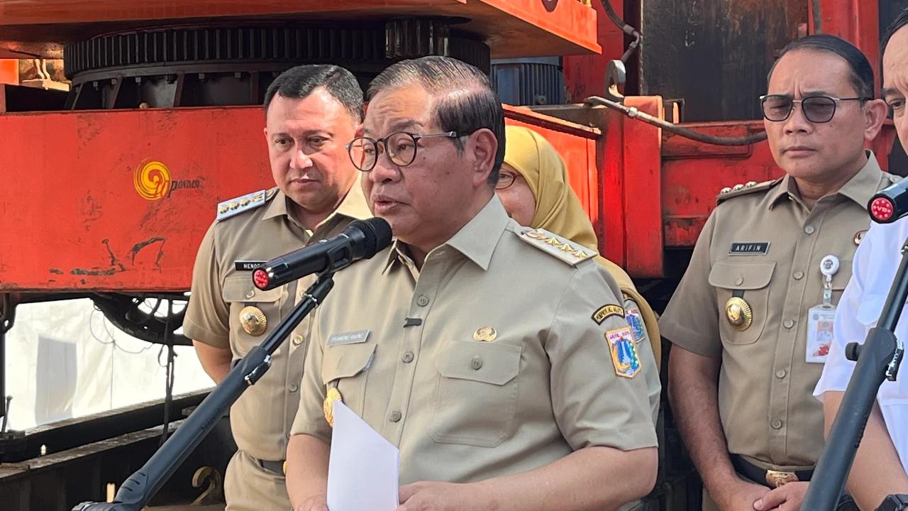 Pramono Geram Aduan Warga di JAKI Direspons Pakai AI, Minta Oknum Disanksi