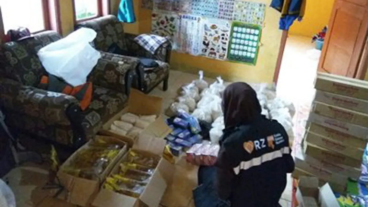 200 Kornet Superqurban untuk Korban Banjir Gunung Halu