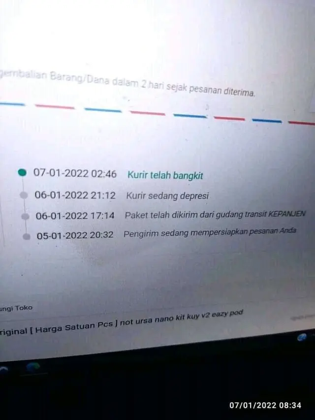 8 Status Pengiriman Paket Ini Kocak, Ada yang Kecebur Got
