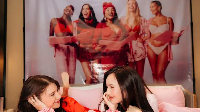 Kompak dalam Piyama, Momen Staycation Beby Tsabina dan Cassandra Lee Pajamas Party Jelang Natal