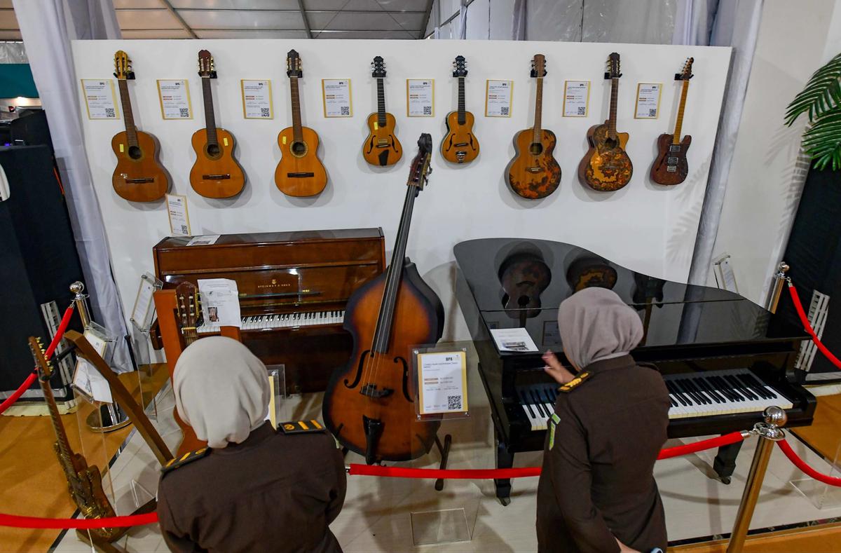 FOTO: Dari Mobil Mewah hingga Lukisan Emas Dilelang di BPA Fair 2026
