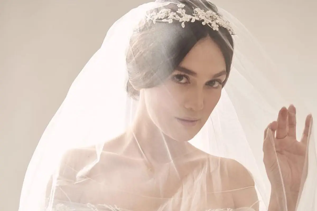 [Bintang] Sudah Siap Menikah, Luna Maya Tunjukkan Makeup Pengantin yang Flawless
