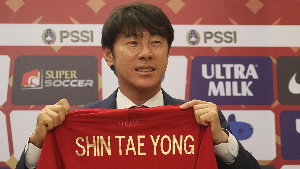 FOTO: Potret Perjalanan Shin Tae-yong Sejak Awal Melatih Timnas Indonesia Hingga Akhirnya Dipecat PSSI