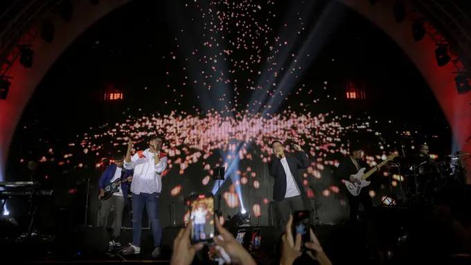 [Fimela] Kerispatih x Sammy Simorangkir