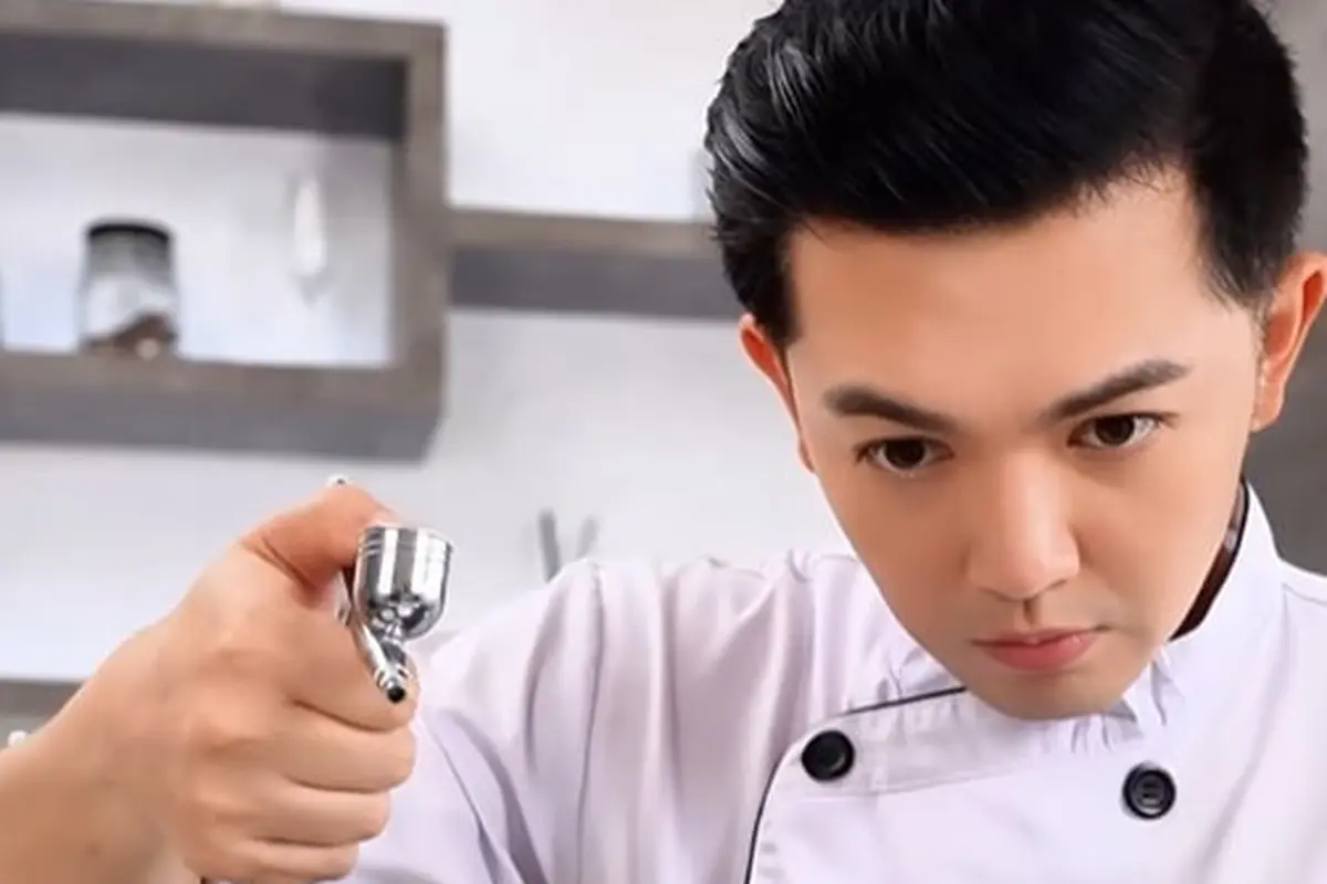 Foto-foto Dapur Rumah Nicky Tirta