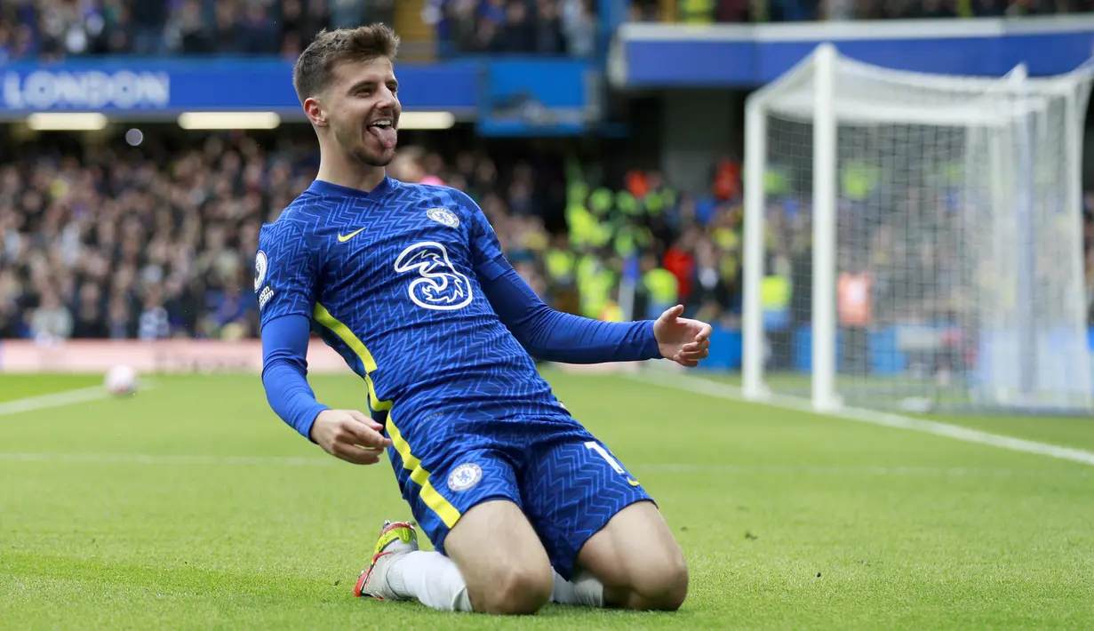 Mason Mount. Tiga gol dan satu assist dicetak gelandang asal Inggris ini saat Chelsea mengalahkan Norwich City 7-0 di Stamford Bridge. Memasuki musim ketiganya bersama The Blues, ia telah tampil dalam 118 laga di semua kompetisi dengan torehan 20 gol dan 17 assist. (AP/Ian Walton)