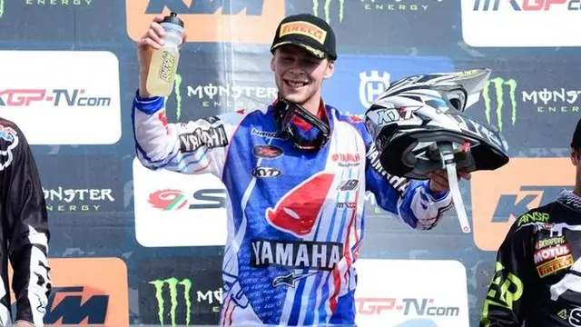 Helm KYT Dongkrak Performa Crosser Dunia