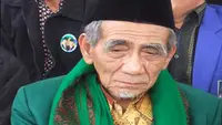 Ketua Majelis Syariah Partai Persatuan Pembangunan (PPP) KH Maimun Zubair atau Mbah Moen. 