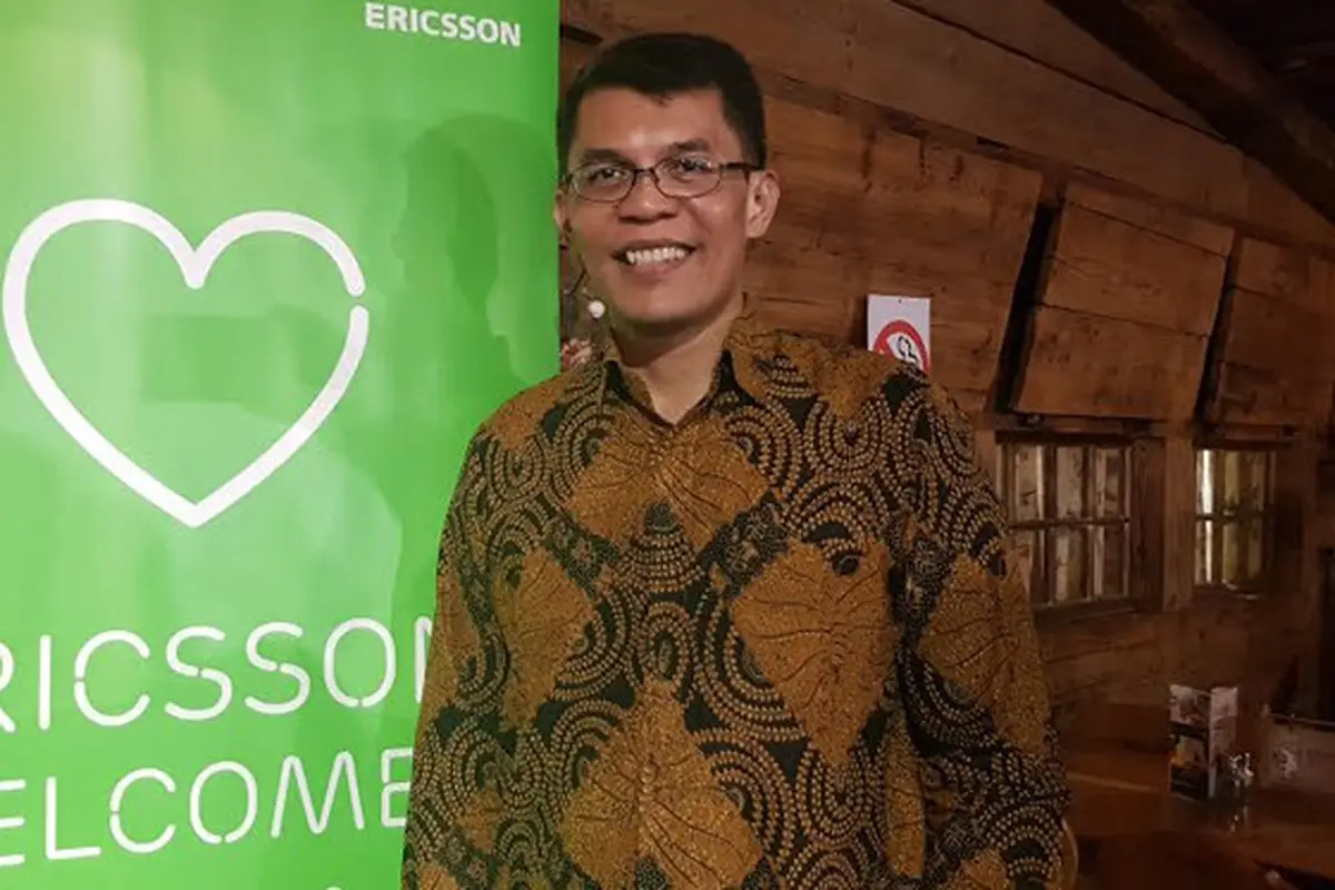 Ronni Nurmal Vice President, Head of Netwotk Product Unit Ericsson Indonesia and Timor Leste