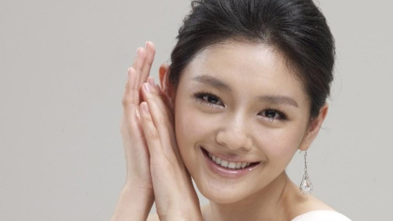 Barbie Hsu