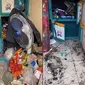 Viral Kamar Kos Cewek Penuh dengan Sampah, Sudah 5 Tahun Dihuni (sumber: TikTok/akuinezaryns)