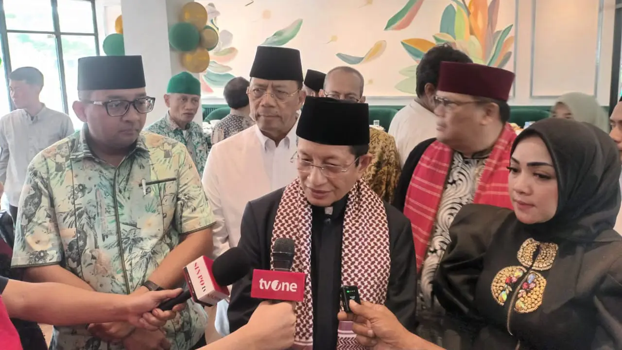 Menteri Agama Republik Indonesia (Menag RI) KH Nasaruddin Umar dan Ketua Dewan Pembina Garuda Heikal Safar (Istimewa)