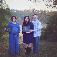 Tak kunjung menemukan ibu pengganti, perempuan ini terima tawaran mertuanya untuk nenampung cucunya sendiri. (Sumber foto: boredpanda.com)