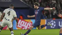 Khvicha Kvaratskhelia Tegaskan Setia di PSG, Arsenal Gigit Jari di Bursa Transfer Musim Panas