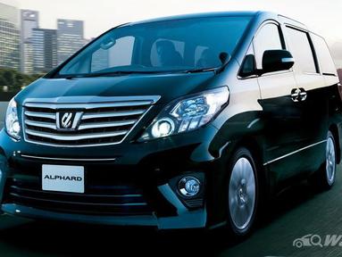 Toyota Alphard generasi kedua ini dijual sejak 2008 hingga 2015 di Indonesia. Mobil yang juga menjadi simbol status sosial di masyarakat. Alphard selalu memberikan kenyamanan kelas atas berkat settingan suspensi serta kursi pilot seat yang dilengkapi foot rest. Harga mobil ini sudah sangat menggiurkan, mulai dari Rp250 juta sampai Rp300 juta kecil tergantung tahun produksi dan kondisi. (Source: wapcar.my)