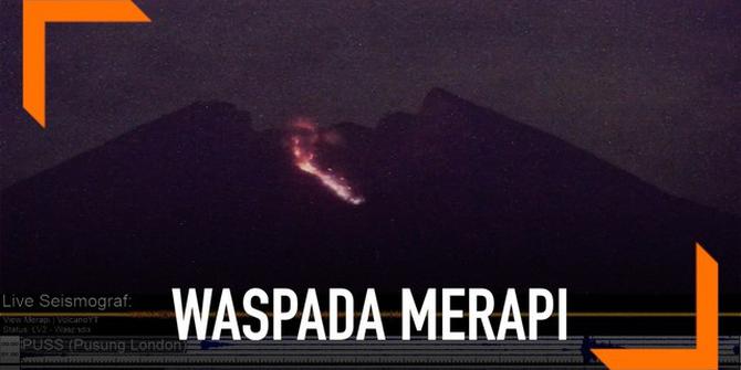VIDEO: Detik-Detik Merapi Luncurkan Lava Pijar