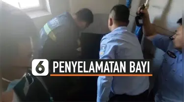 thuhmbnail bayi di pembuangan sampah