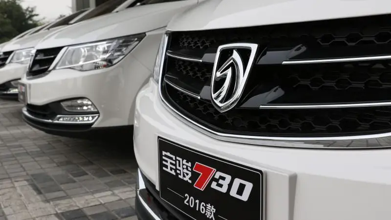 Wuling 730