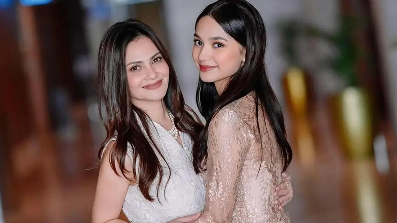 Penampilan Anak Cut Tary saat Wisuda SMA Curi Perhatian, Model Kebayanya Bikin Terpukau