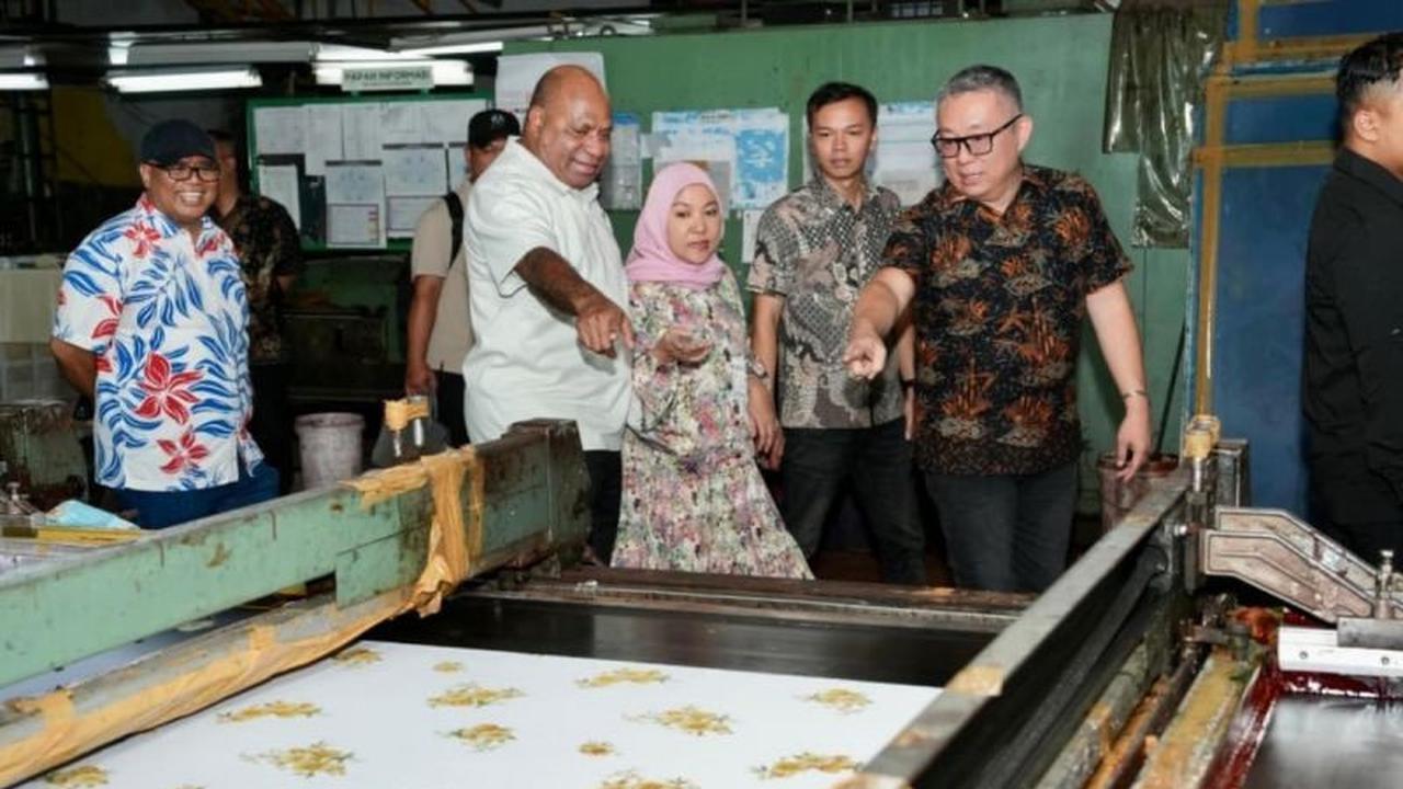 Gubernur Papua Jajaki Kerja Sama Tekstil dengan Gajah Group, Dorong Kemandirian UMKM Lokal