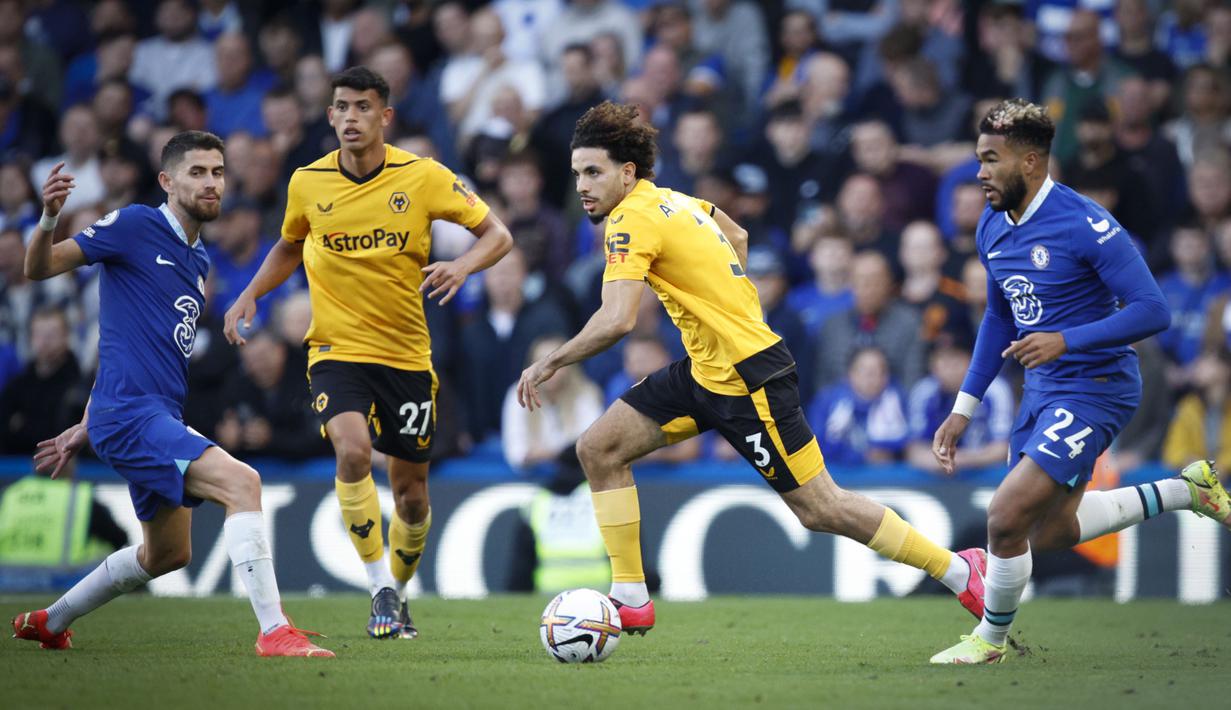 Chelsea menjamu Wolverhampton pada pekan ke-10 Premier League 2022/2023 di Stamford Bridge. Pada duel yang digelar hari Sabtu (8/10/2022) malam WIB itu, Chelsea menang dengan tiga gol tanpa balas. (AP/David Cliff)