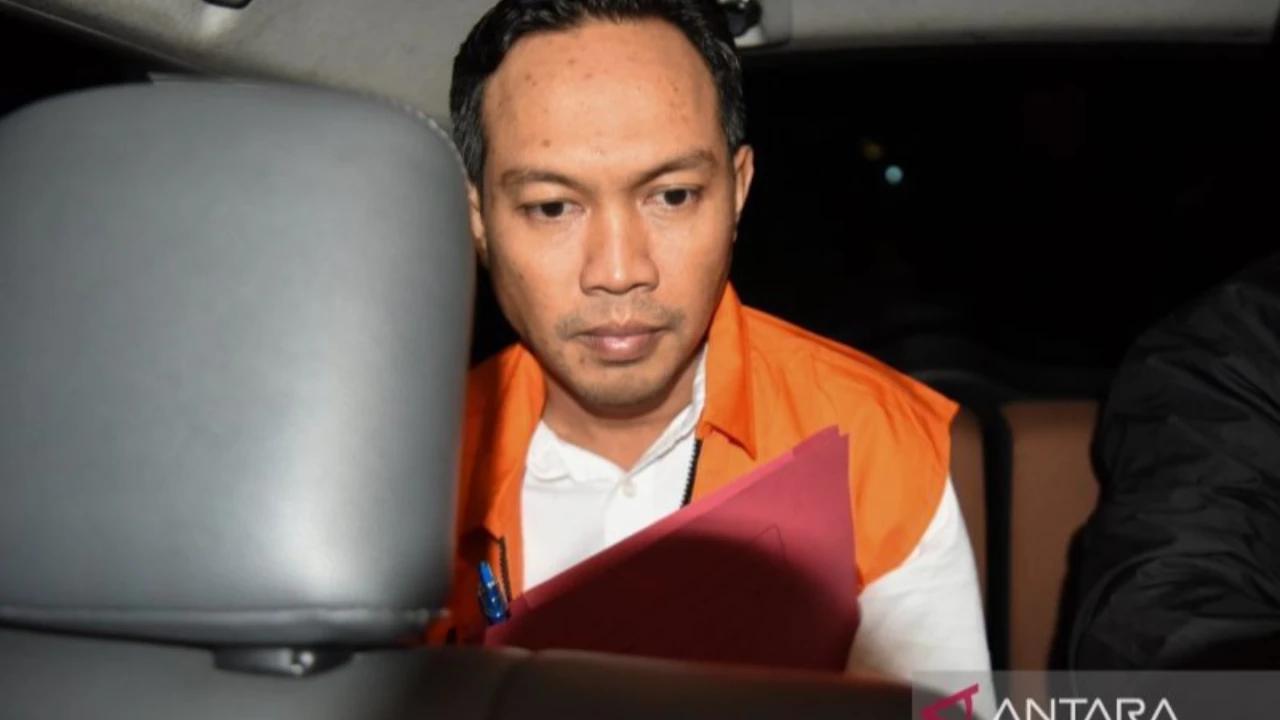 Polres Cilacap Masuk Daftar Penerima THR Duit Panas Bupati Syamsul Auliya, KPK Pindahkan Pemeriksaan ke Polres Banyumas