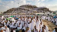 Pengertian Wukuf di Arafah, Waktu, Tata Cara, dan Amalan yang Dikerjakan