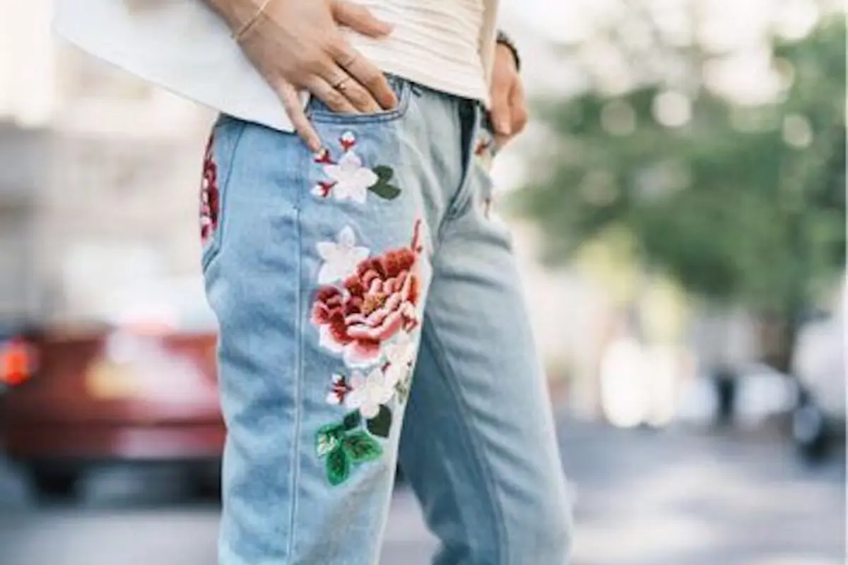 [Bintang] Embroidery jeans