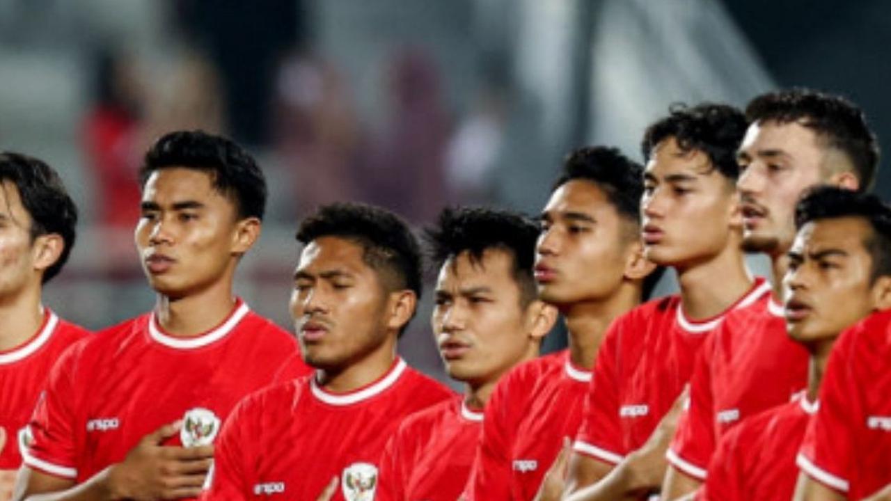 <b>Perkiraan Susunan Pemain</b>