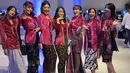 Meski tidak perform namun kehadiran sembilan anggota Cherrybelle ini dapat mengobati kerinduaan para penggemarnya. Dok. @steffy_ai