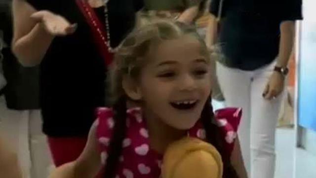 Pemeran Elif Gembira Saat Kunjungi Ruang Redaksi Liputan 6 Tv Liputan6 Com