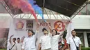Pendukung Anies-Sandi merayakan kemengan dari hasil hitung cepat suara Pilkada DKI di kantor DPP Gerindra, Jakarta Selatan, Rabu (19/4). Kader Gerindra dan pendukung Anies-Sandi rayakan kemenangan hitung cepat suara Pilkada. (Liputan6.com/Yoppy Renato)