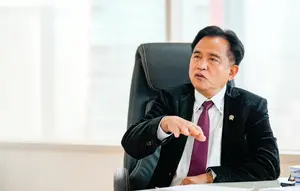 Menteri Koordinator Bidang Hukum, Hak Asasi Manusia, Imigrasi, dan Pemasyarakatan (Menko Kumham Imipas), Yusril Ihza Mahendra (Tim Humas Kemenko Kumham Imipas)