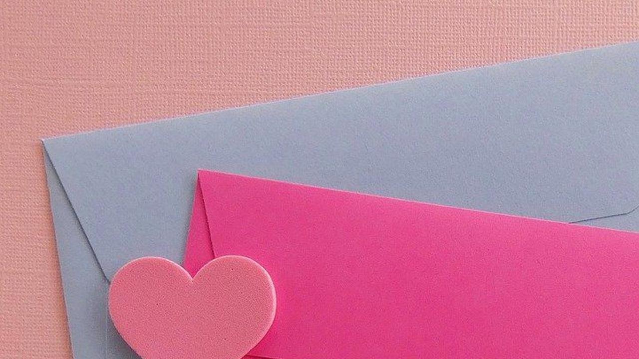 Pria Ini Akhirnya Berikan Surat Cinta yang Sudah Dibuat 2 Tahun Lalu, Endingnya Bikin Miris