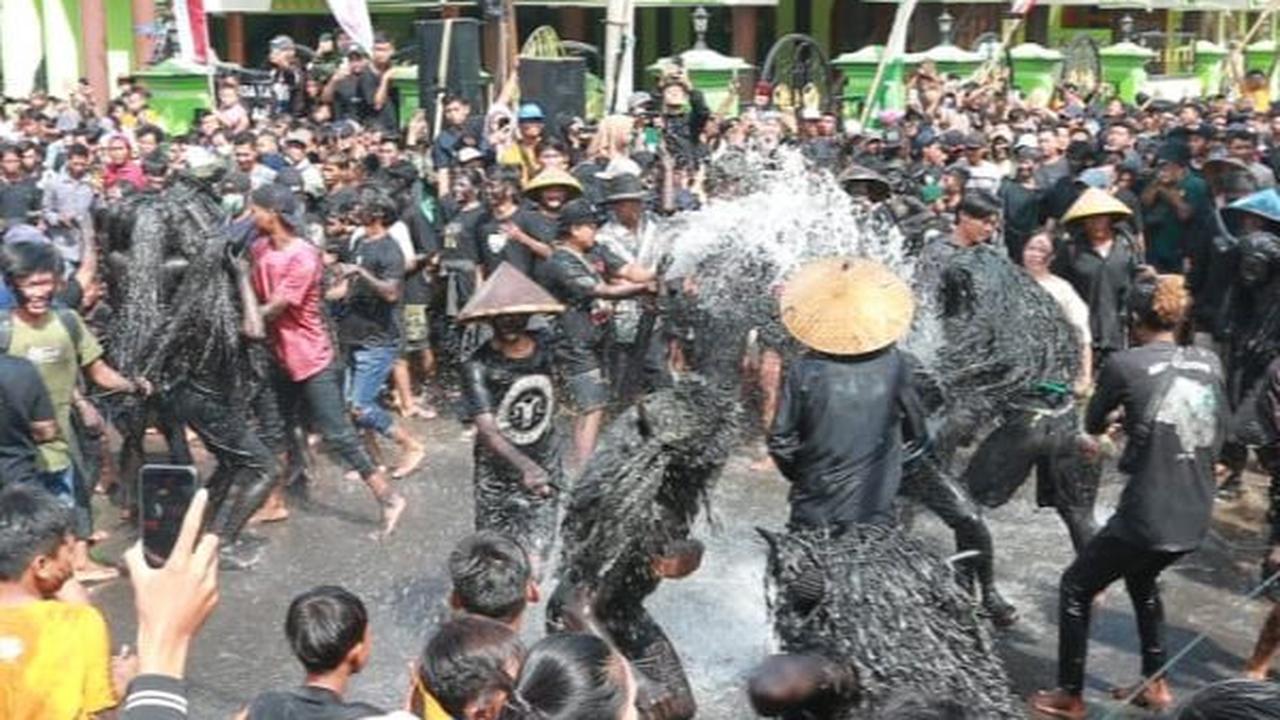Meriahnya Ritual Kebo-keboan Alas Malang, Wujud Kekuatan Budaya Banyuwangi