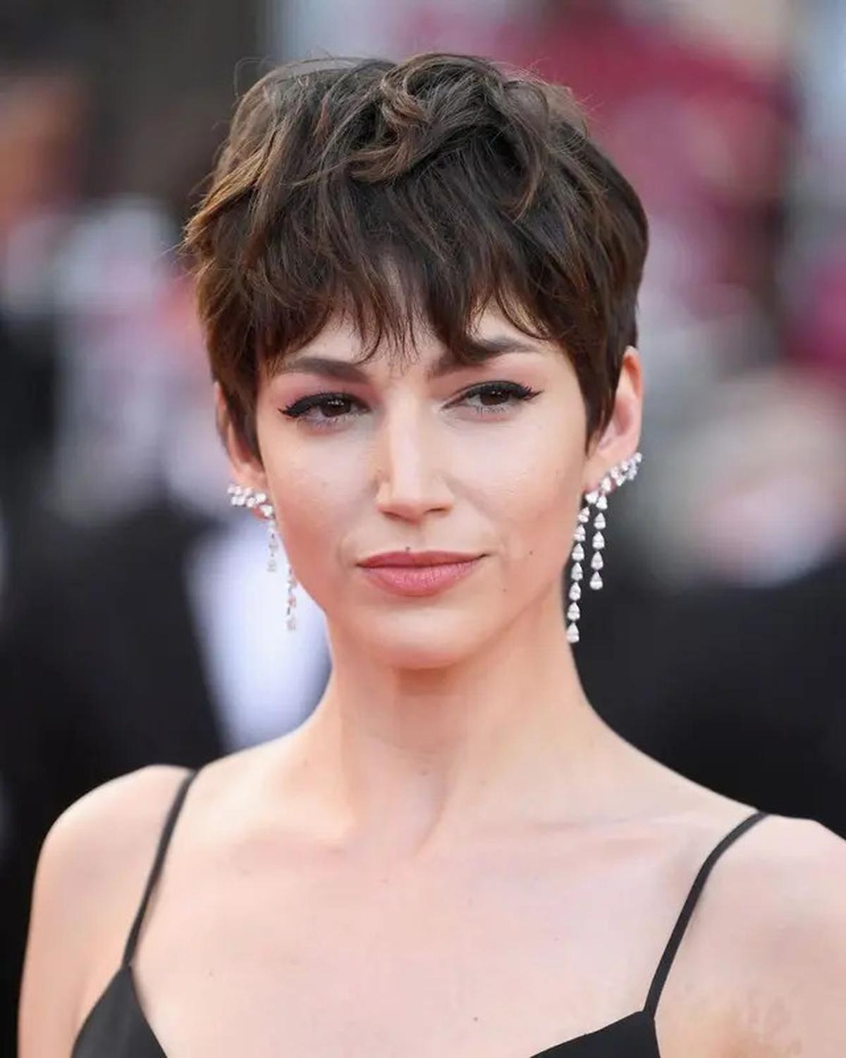 Tren Model Rambut Pendek Wanita Korea, Pilihan yang Membuat Penampilan Semakin Menawan