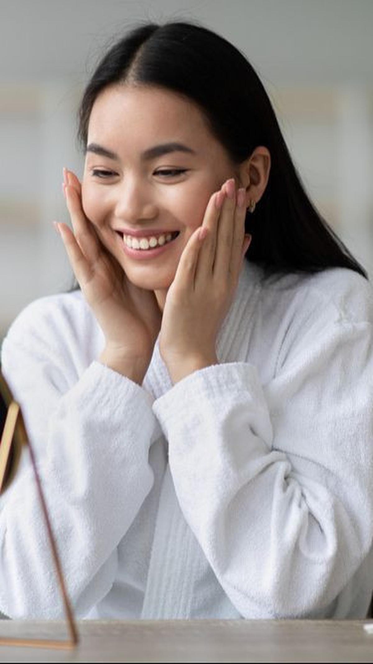 1.&nbsp;Pilih Krim dengan Kandungan Retinoid dan AHA untuk Mencerahkan Kulit Kusam