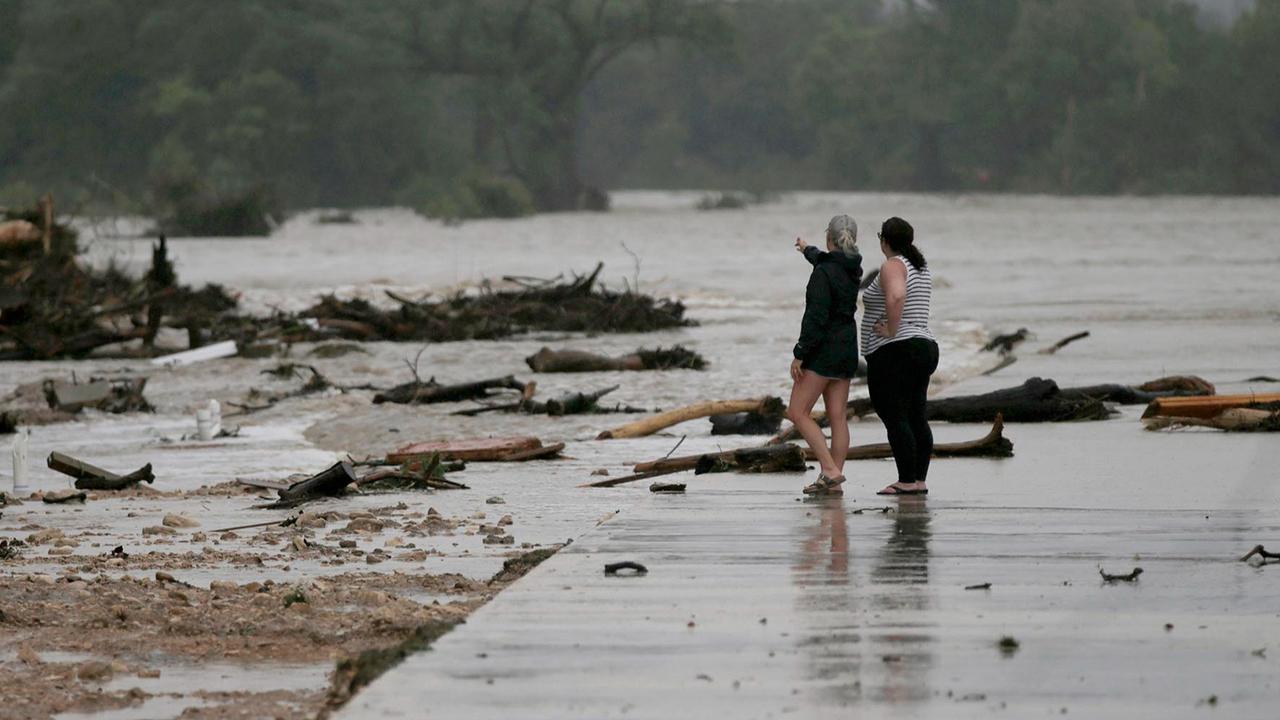 FOTO: Banjir Bandang Terjang Texas, 24 Orang Tewas dan Puluhan Hilang